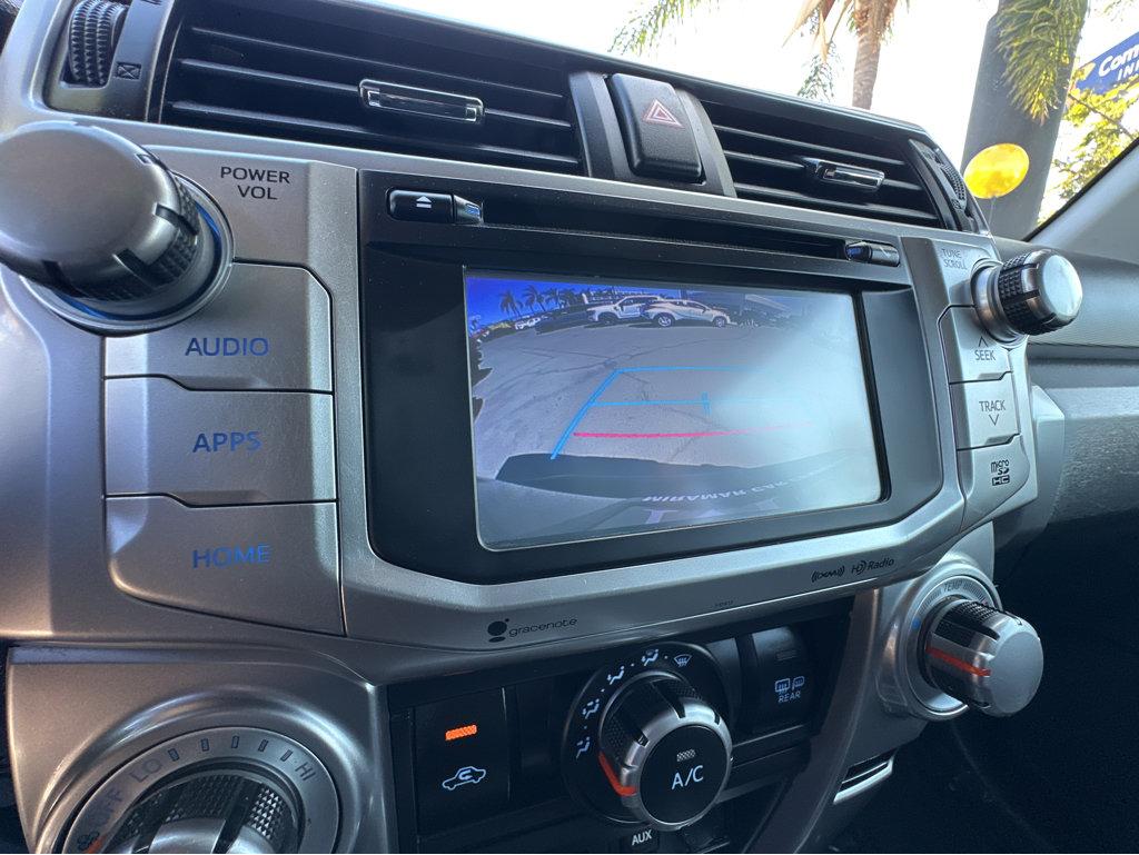 Toyota 4Runner photo 6