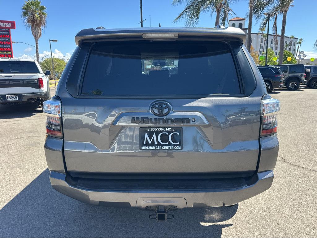 Toyota 4Runner photo 12