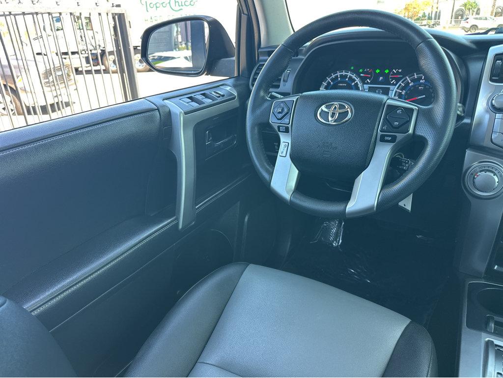 Toyota 4Runner photo 19