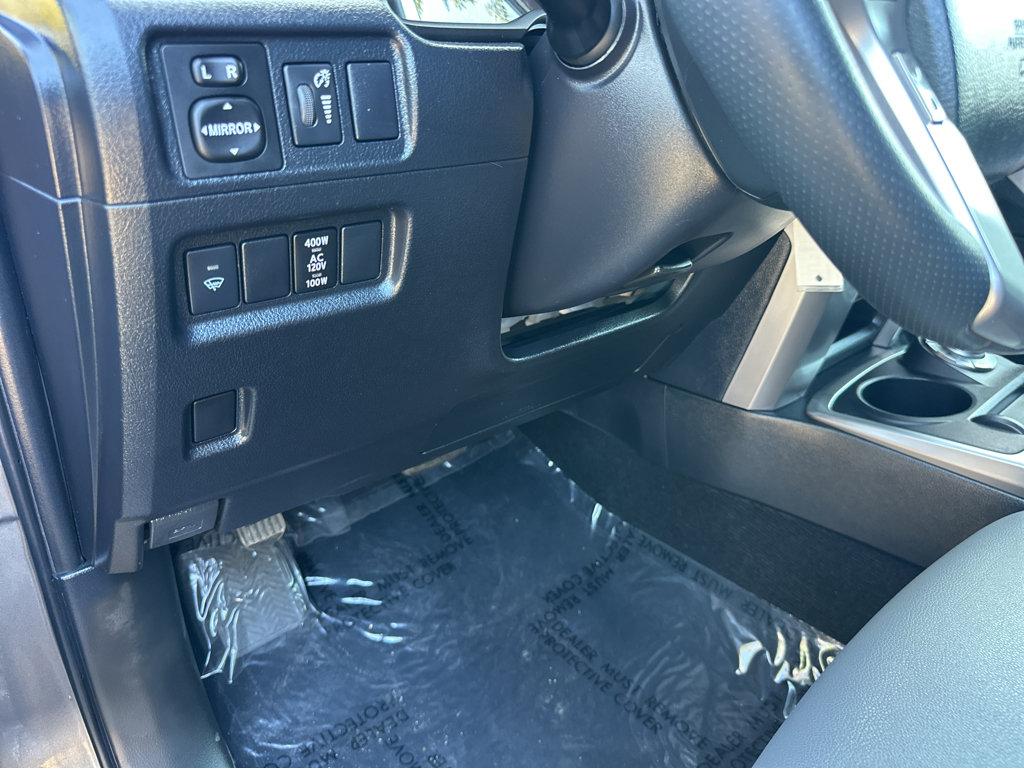 Toyota 4Runner photo 30