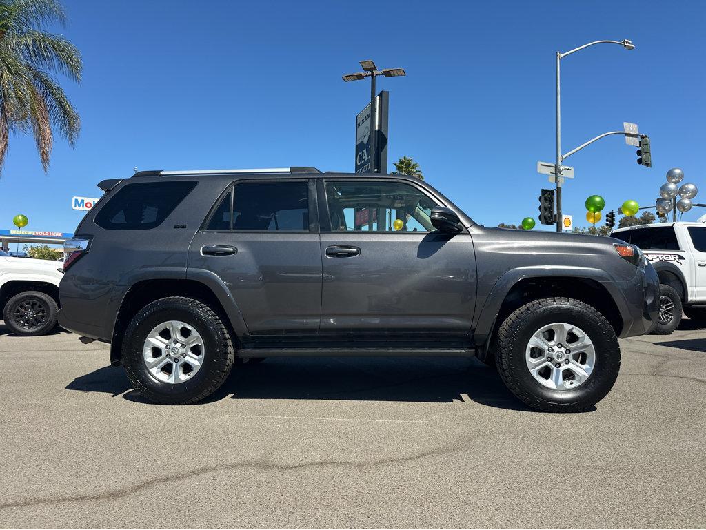 Toyota 4Runner photo 40