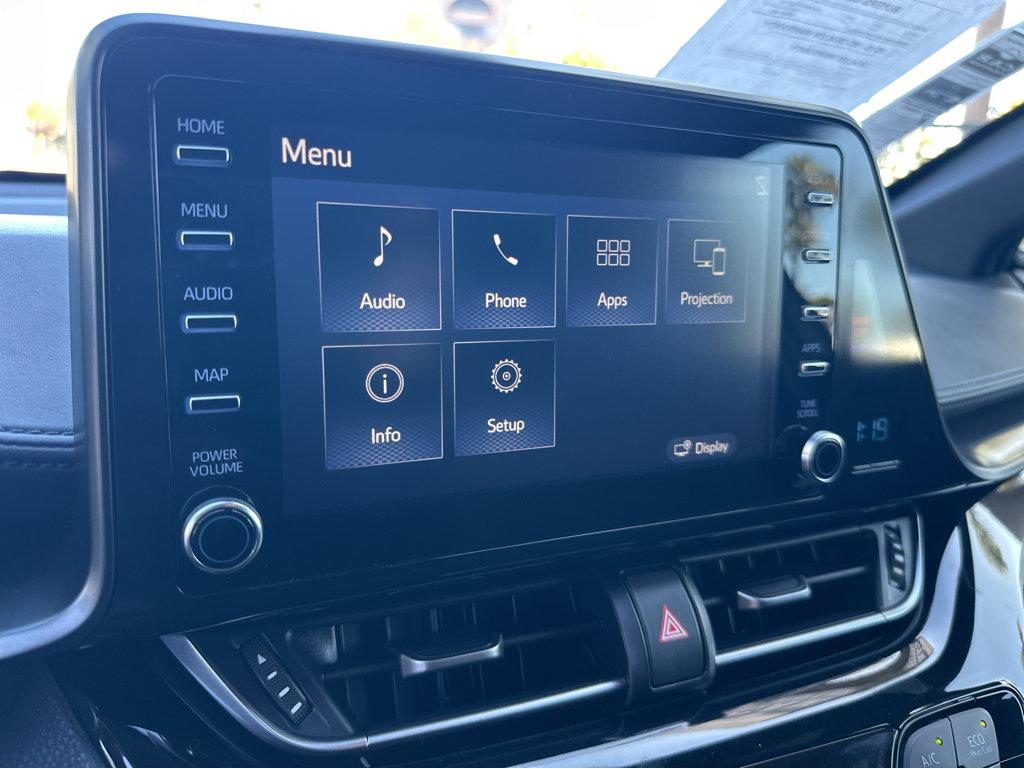 Toyota C-HR photo 5