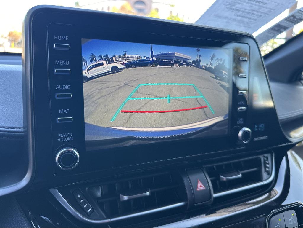 Toyota C-HR photo 6