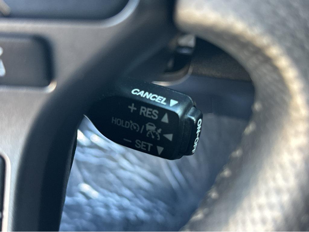 Toyota Tacoma photo 30