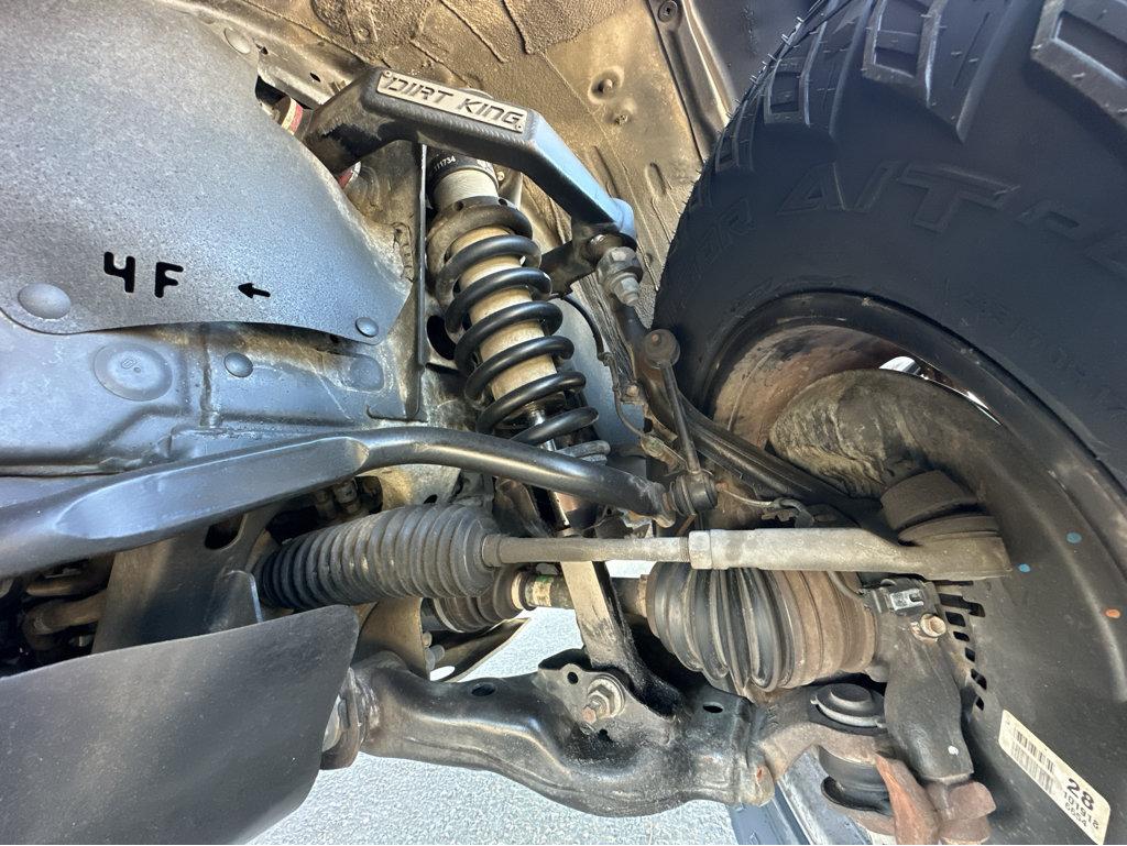 Toyota Tacoma photo 41