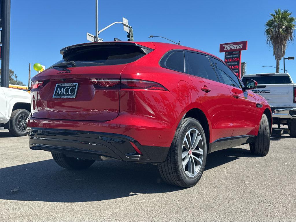 Jaguar F-PACE photo 13