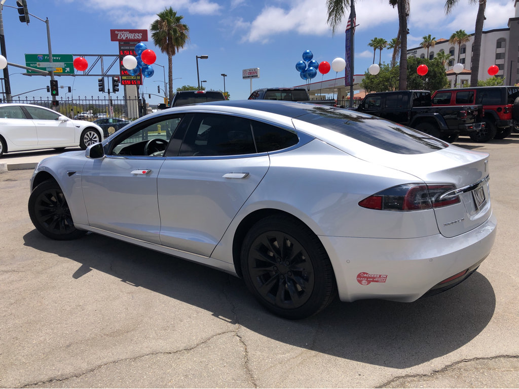 テスラ缶大　Tesla MedBed Generator What is Tesla BioHealing? Inside the Butler 'medbed' center