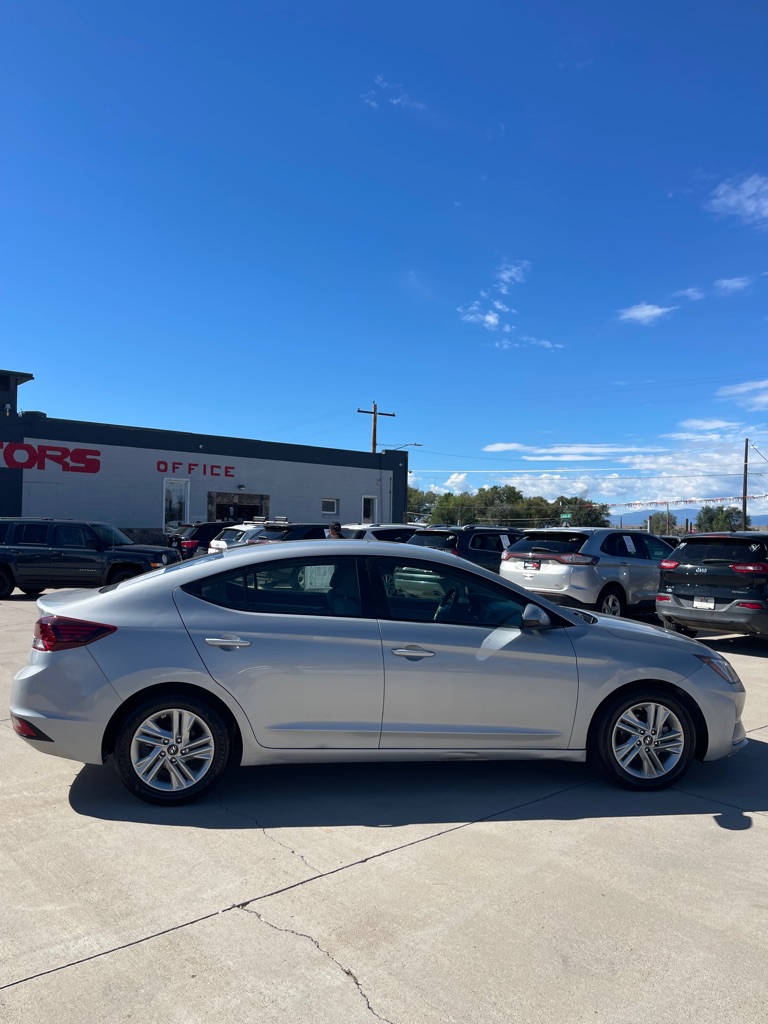 2020 Hyundai Elantra SEL - Photo 3