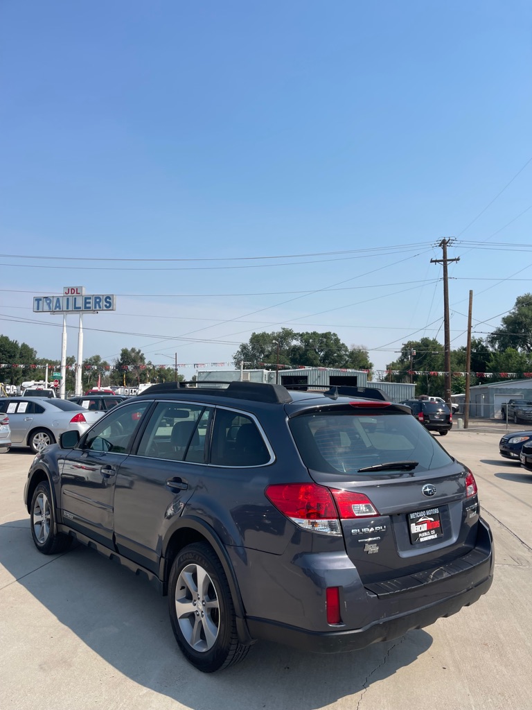 2014 Subaru Outback 2.5i Limited photo 2