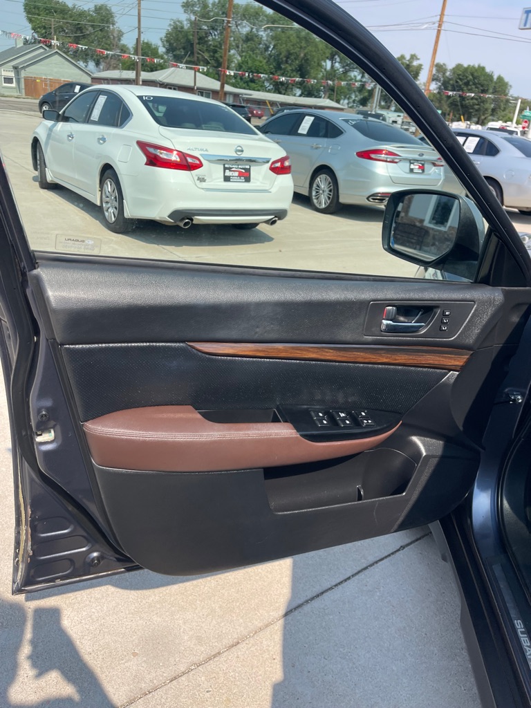 2014 Subaru Outback 2.5i Limited - Photo 10
