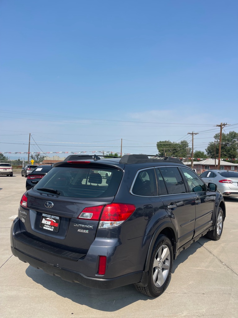 2014 Subaru Outback 2.5i Limited - Photo 3