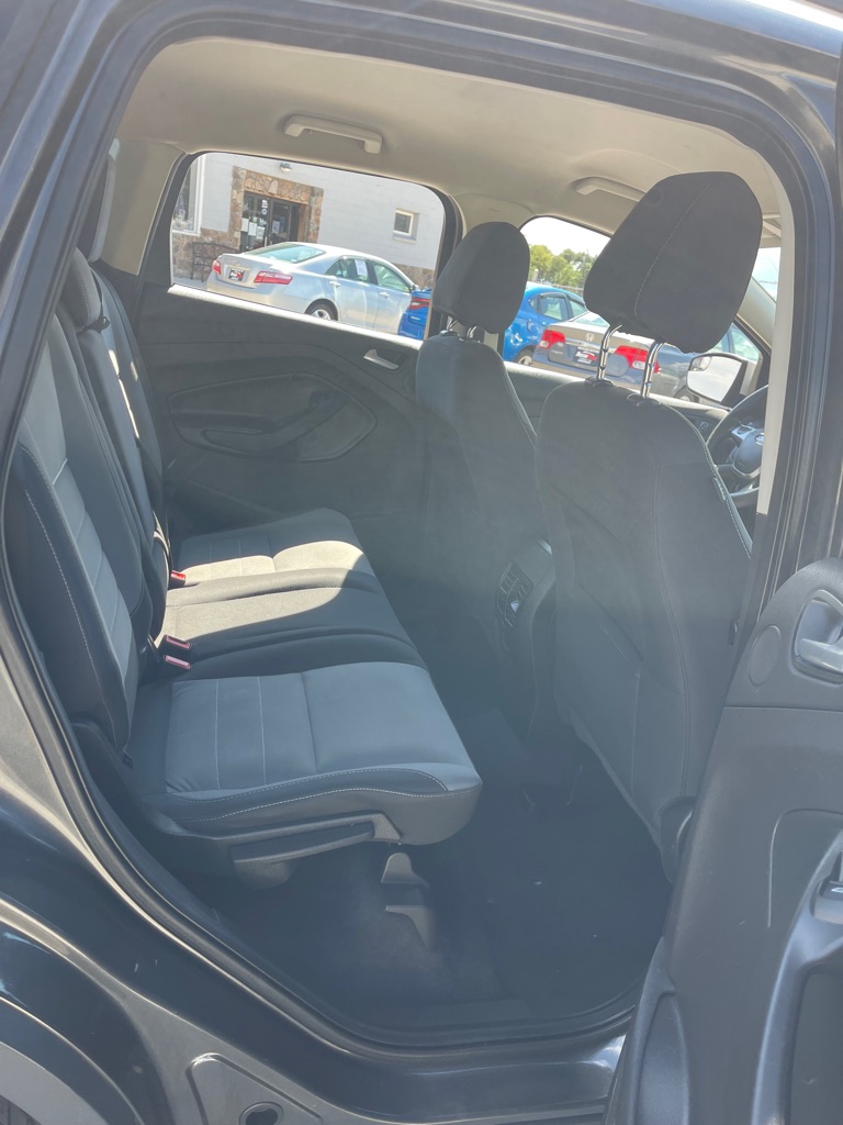 2015 Ford Escape SE - Photo 13