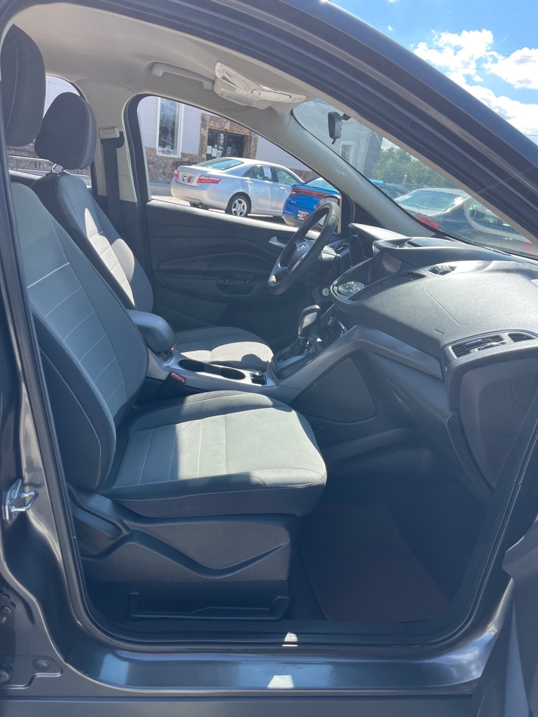 2015 Ford Escape SE - Photo 14