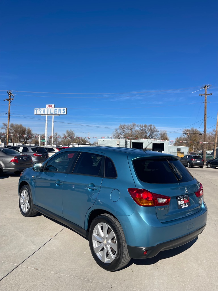 2013 Mitsubishi Outlander Sport SE ES photo 4