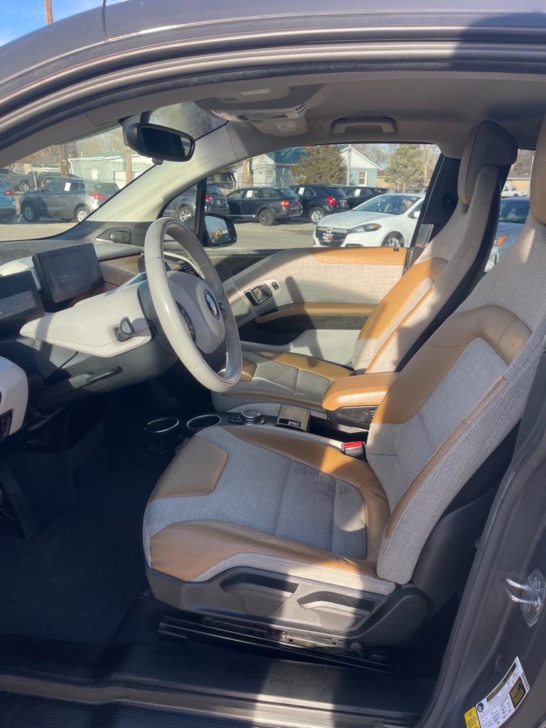 2015 BMW i3 - Photo 8