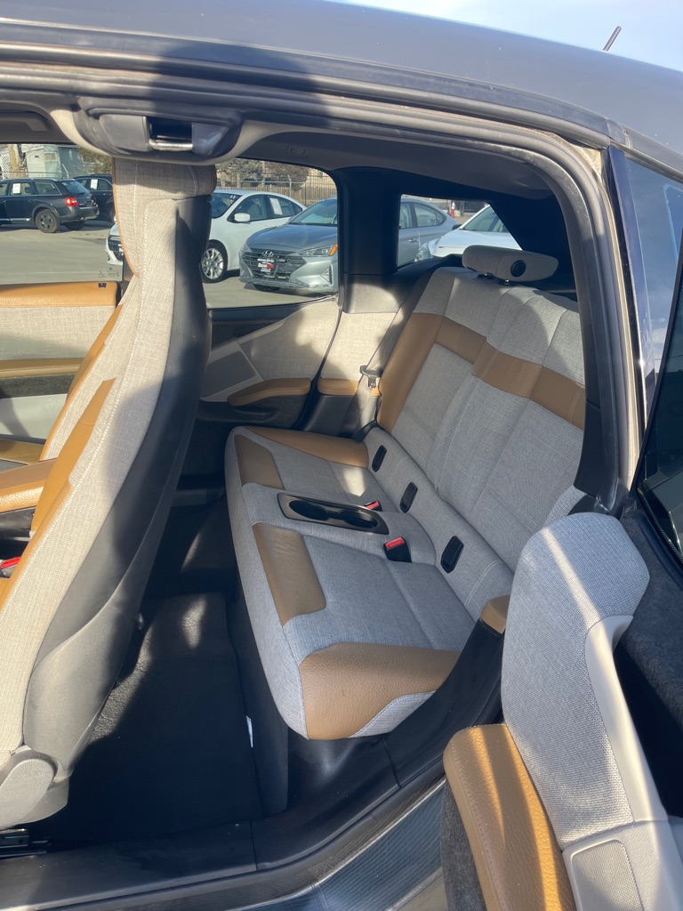 2015 BMW i3 - Photo 10