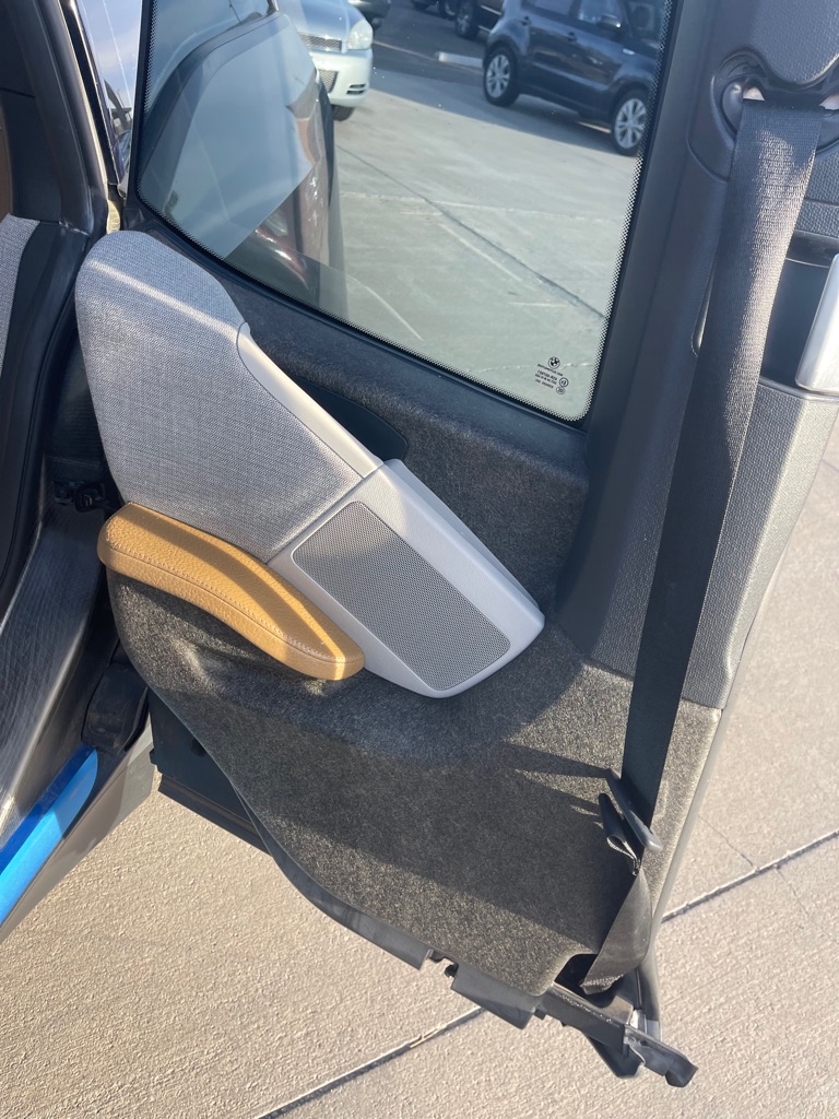 2015 BMW i3 - Photo 11