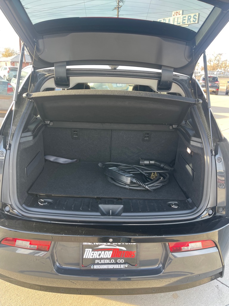 2015 BMW i3 - Photo 12