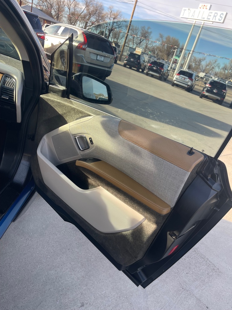 2015 BMW i3 - Photo 16