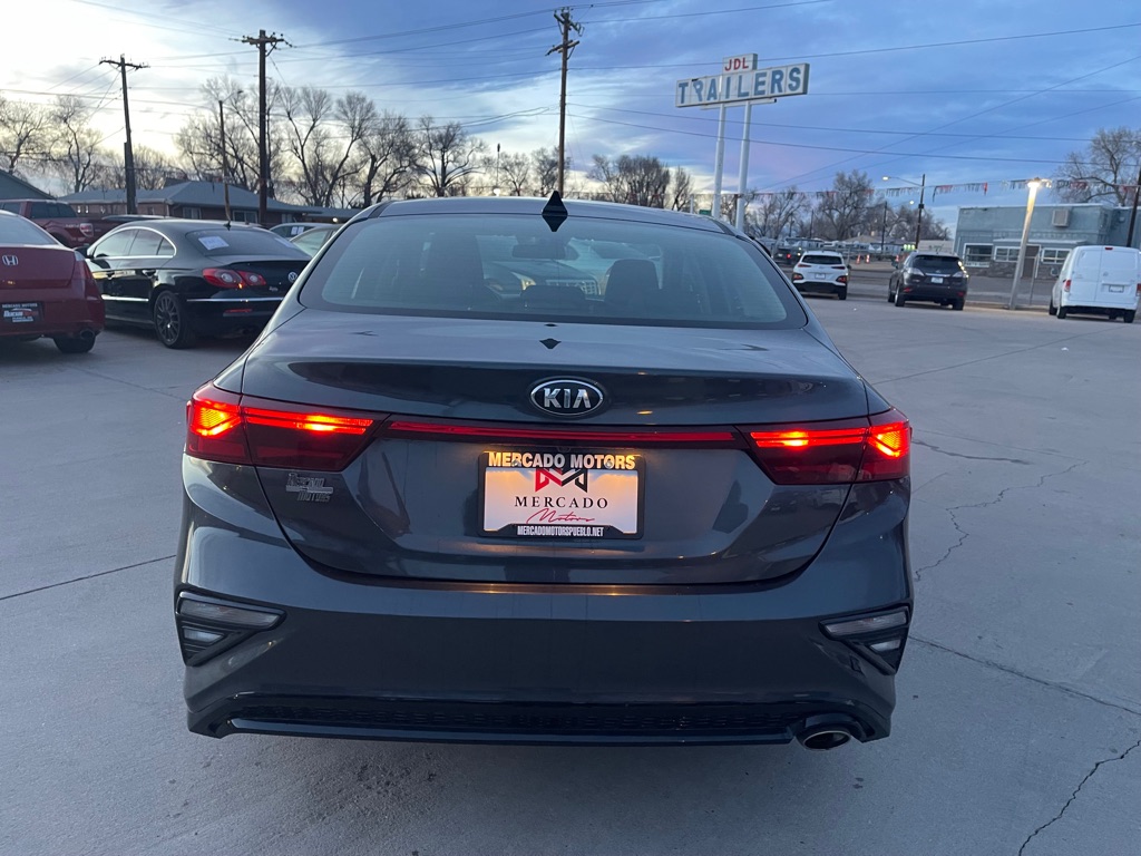 2021 Kia Forte LXS - Photo 4