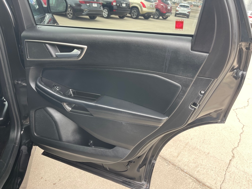 2015 Ford Edge SEL - Photo 17