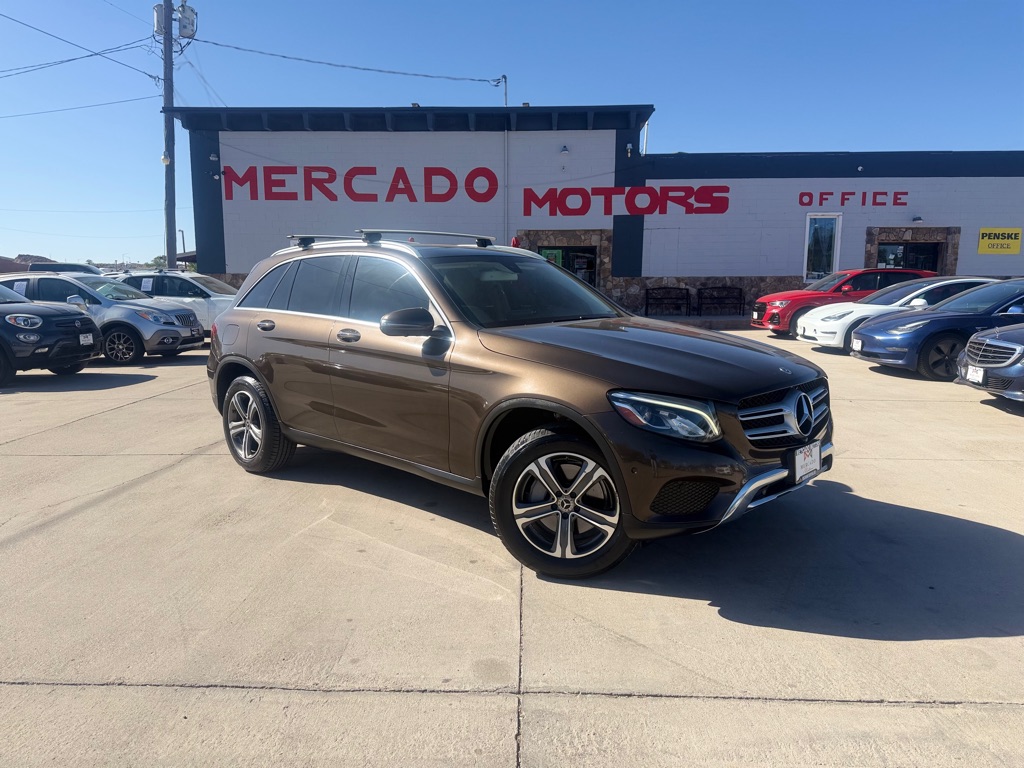 2018 Mercedes-Benz GLC GLC300 4MATIC's photo