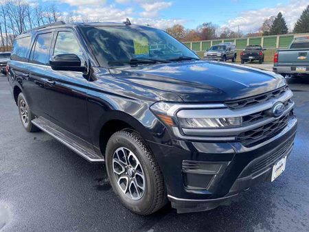 2022 Ford Expedition Max XLT