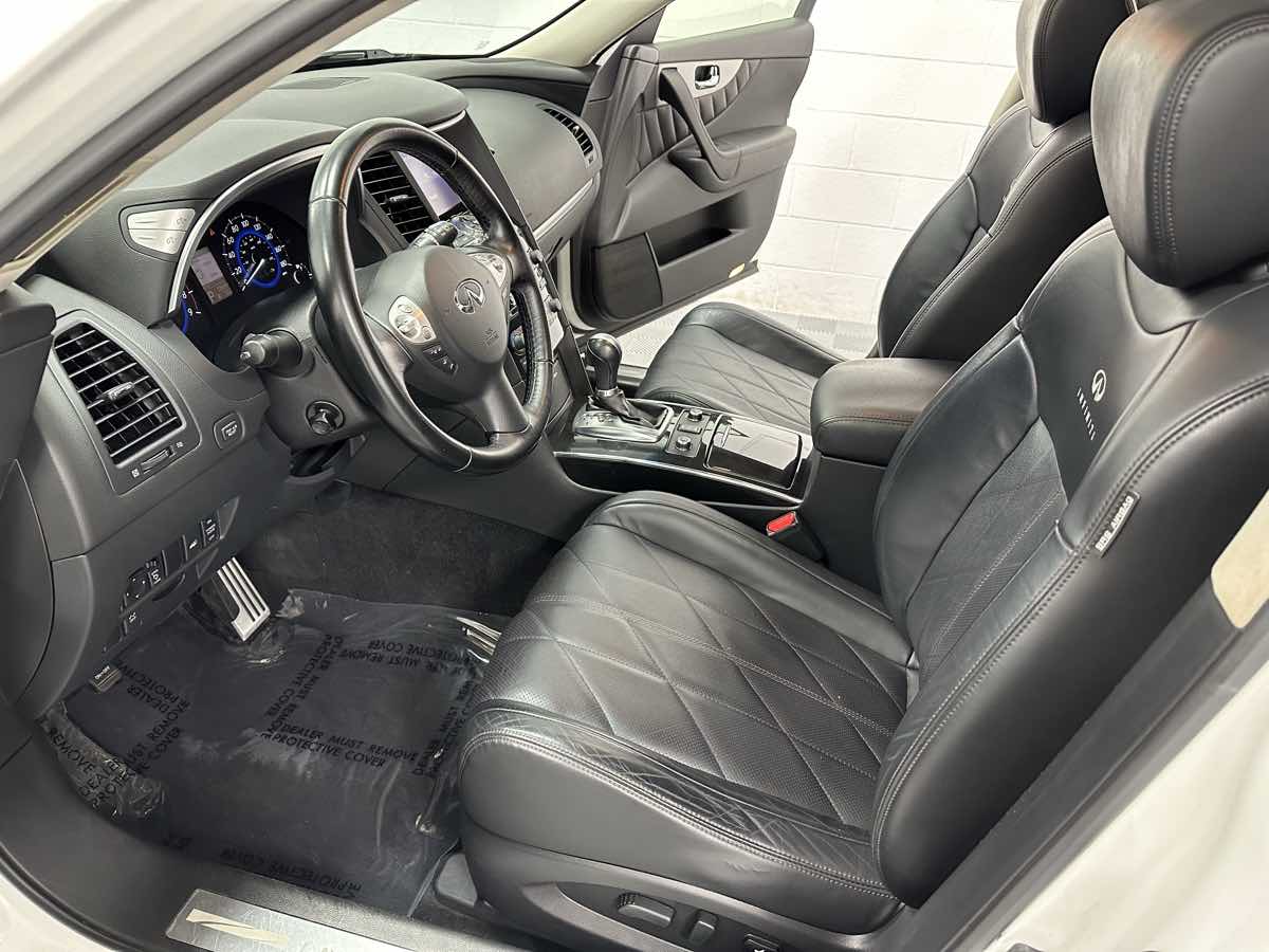 Sold 2013 INFINITI FX37 LIMITED in Grand Rapids