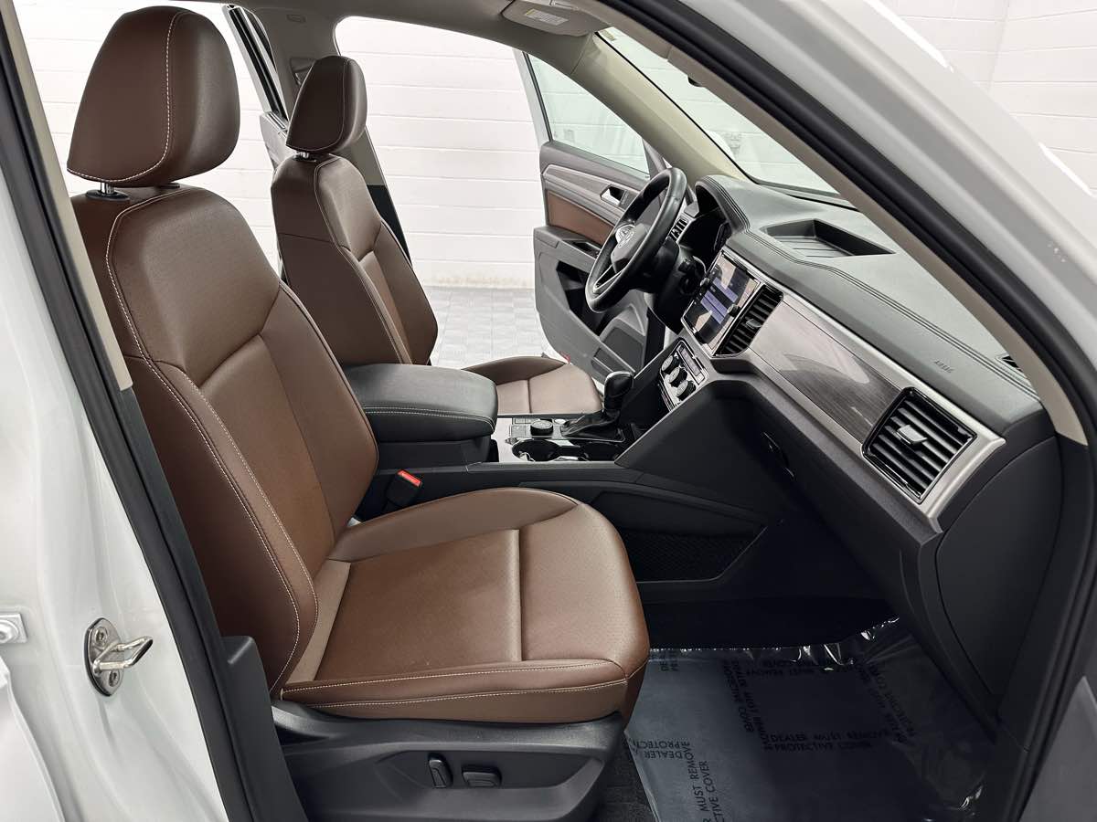 Union ATLAS PRO メタリックホワイト Mサイズ新品 Sold 2021 Volkswagen Atlas SEL in Grand Rapids