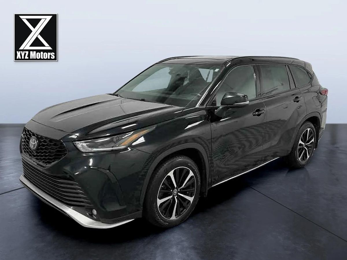 2022 Toyota Highlander XSE