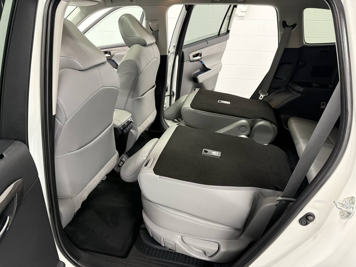 Sold 2021 Toyota Highlander Hybrid Platinum in Grand Rapids