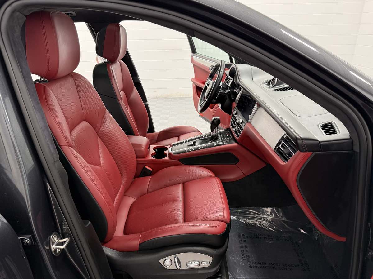 Sold 2020 Porsche Macan Turbo in Grand Rapids