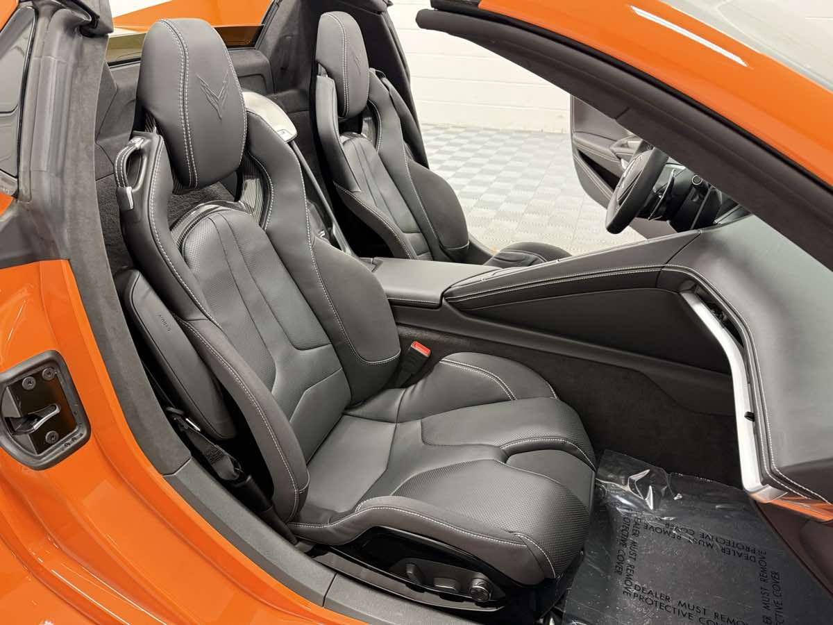 2023 Chevrolet Corvette 3LT photo 3