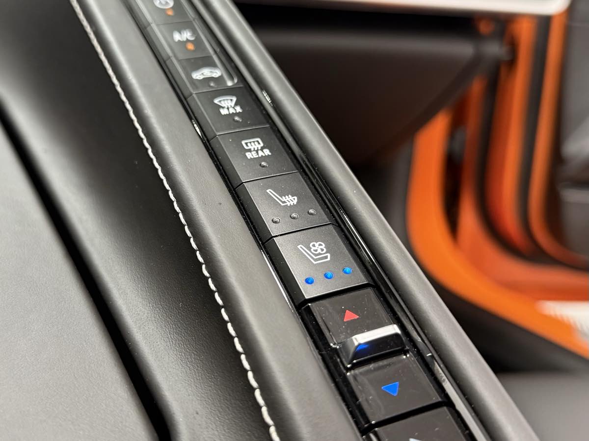 2023 Chevrolet Corvette 3LT photo 12