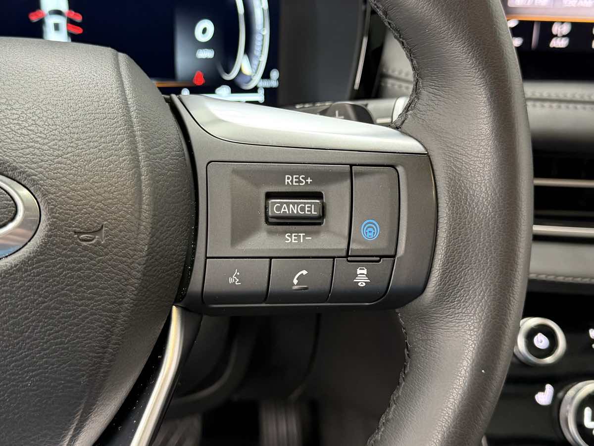 2024 Infiniti QX60 Luxe photo 11