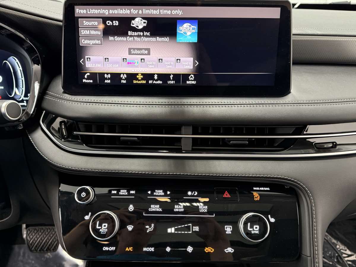 2024 Infiniti QX60 Luxe photo 15