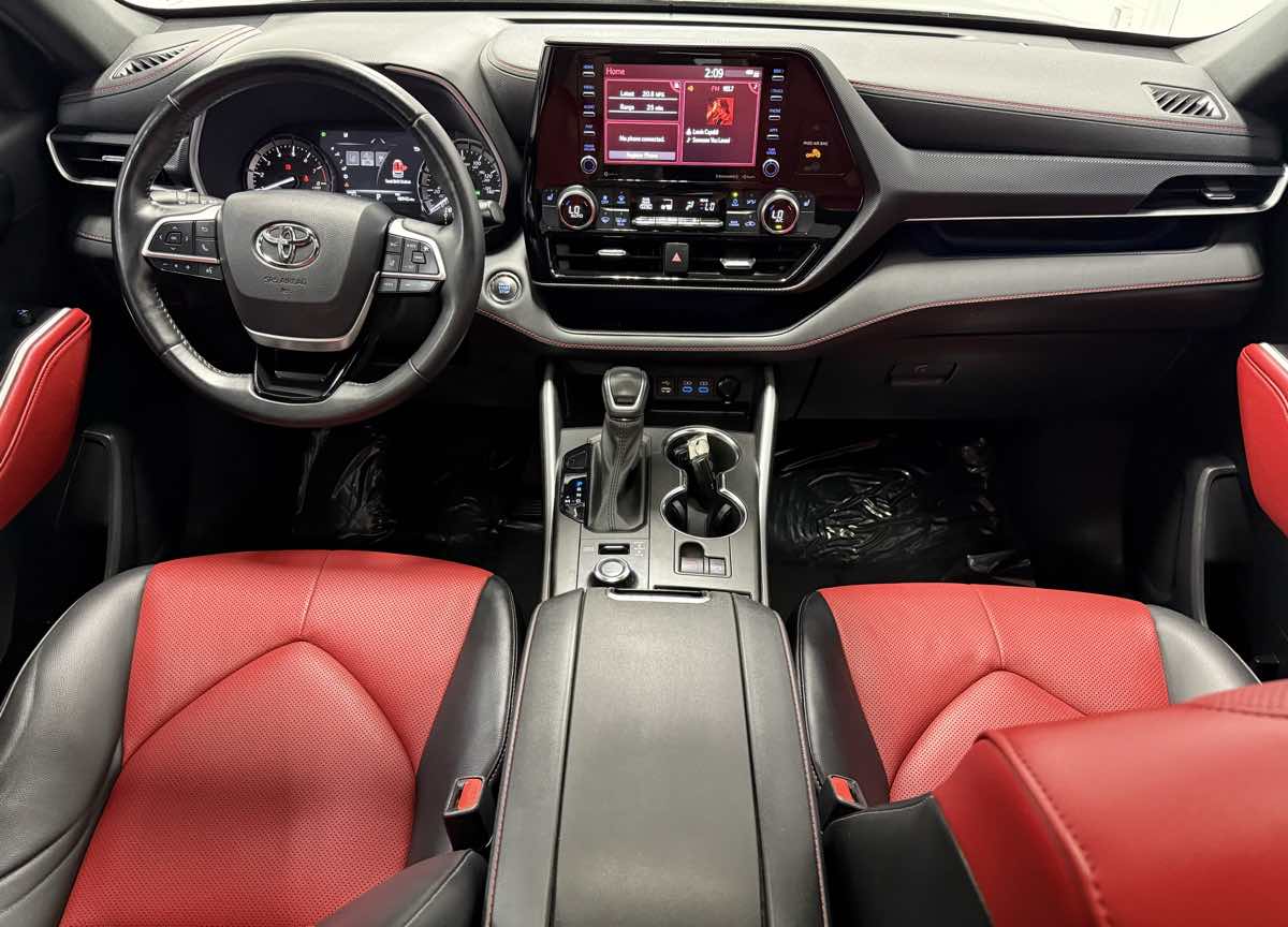 2022 Toyota Highlander XSE photo 4