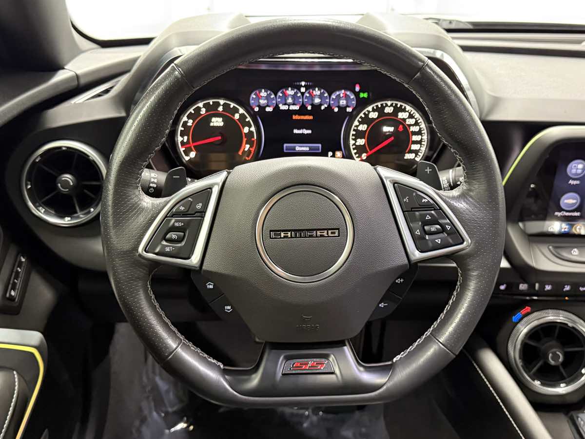 2019 Chevrolet Camaro 2SS photo 12