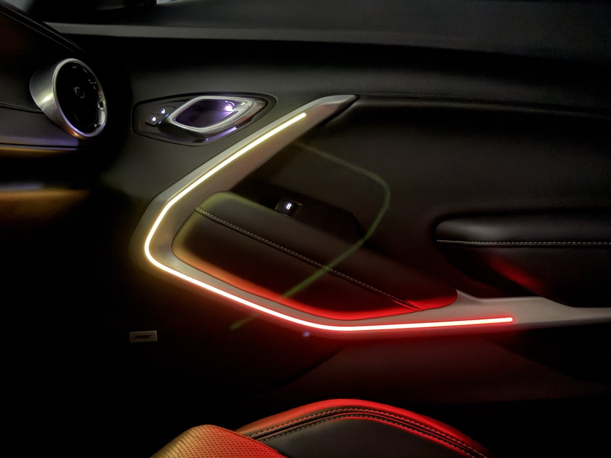 2019 Chevrolet Camaro 2SS photo 24