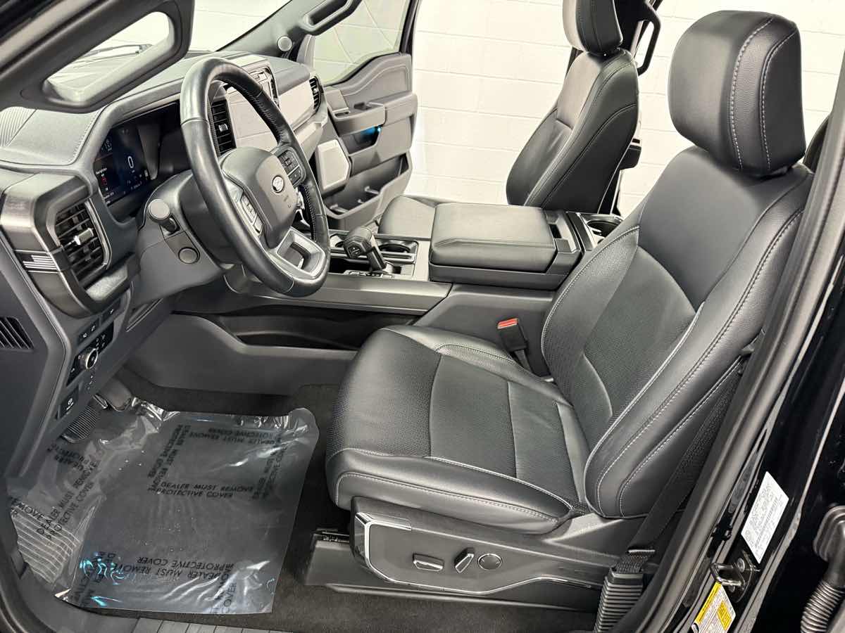 2024 Ford F-150 Lariat photo 10