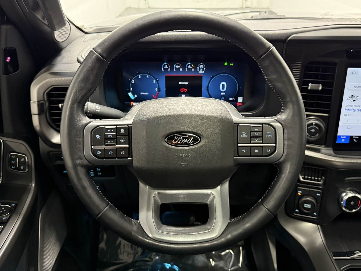 2024 Ford F-150 Lariat photo 15