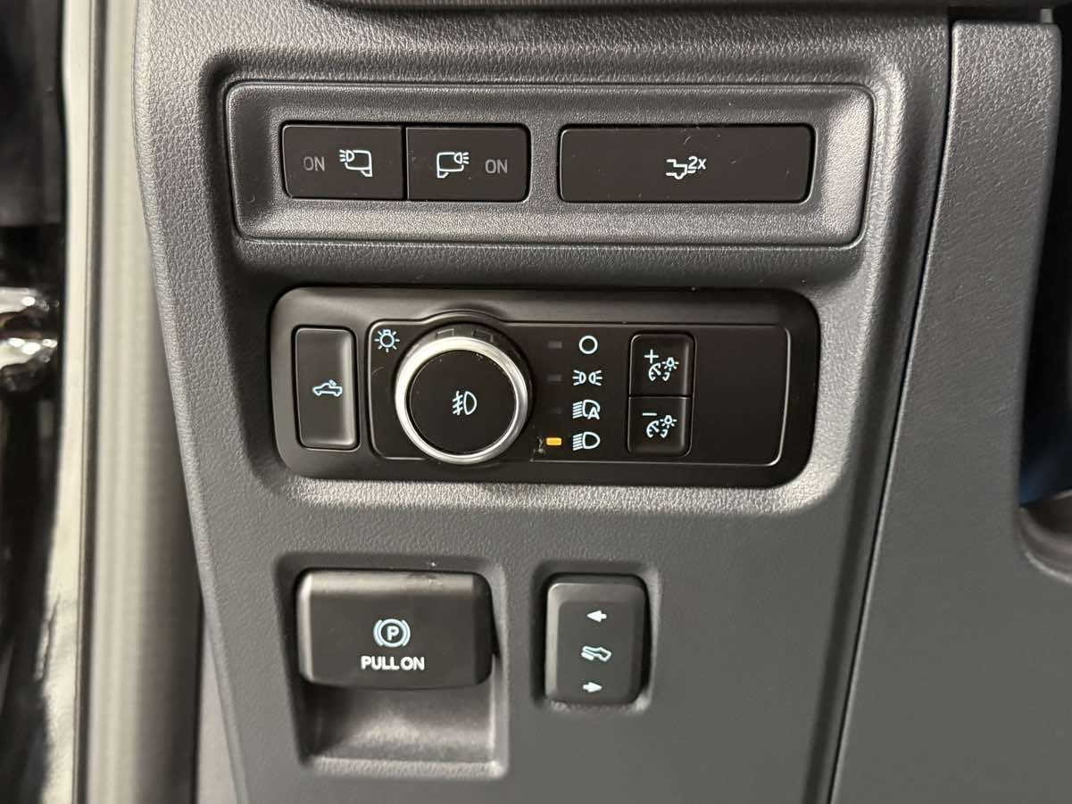 2024 Ford F-150 Lariat photo 20