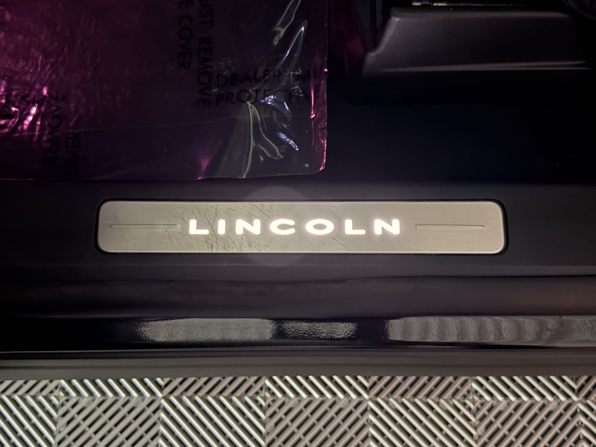 2023 Lincoln Aviator Reserve photo 13