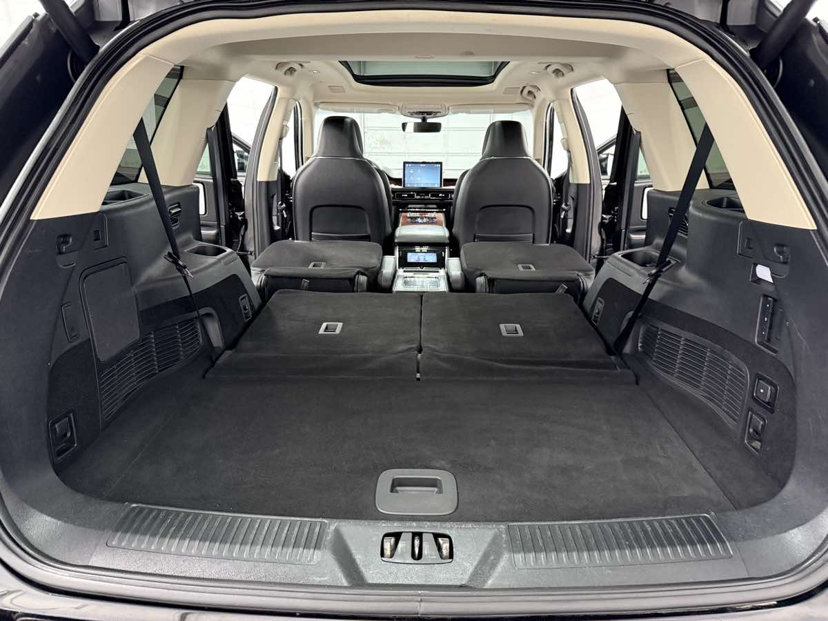 2023 Lincoln Aviator Reserve photo 39