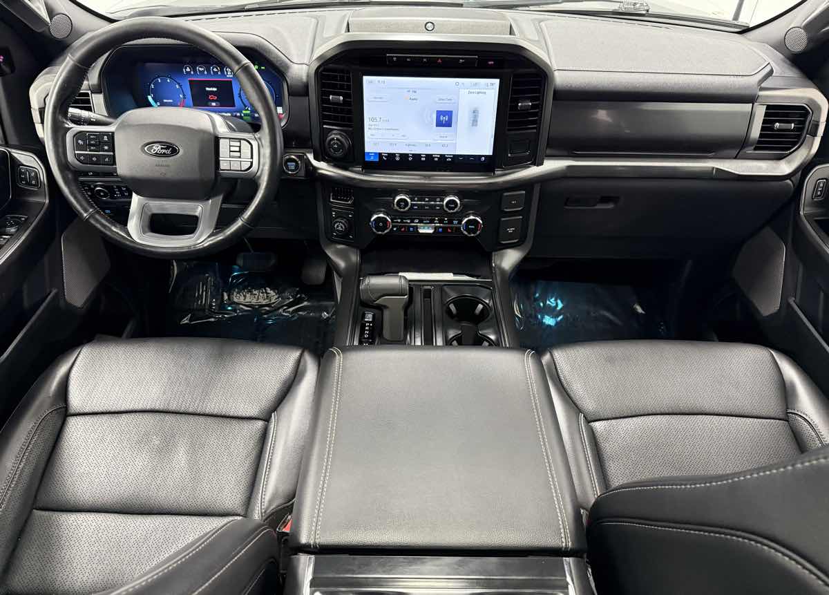 2024 Ford F-150 Lariat photo 12