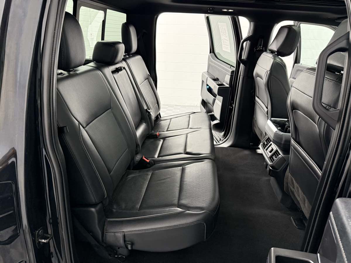 2024 Ford F-150 Lariat photo 13
