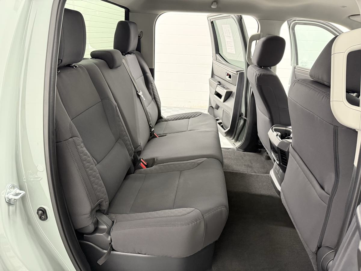 2023 Toyota Tundra SR5 TRD photo 12