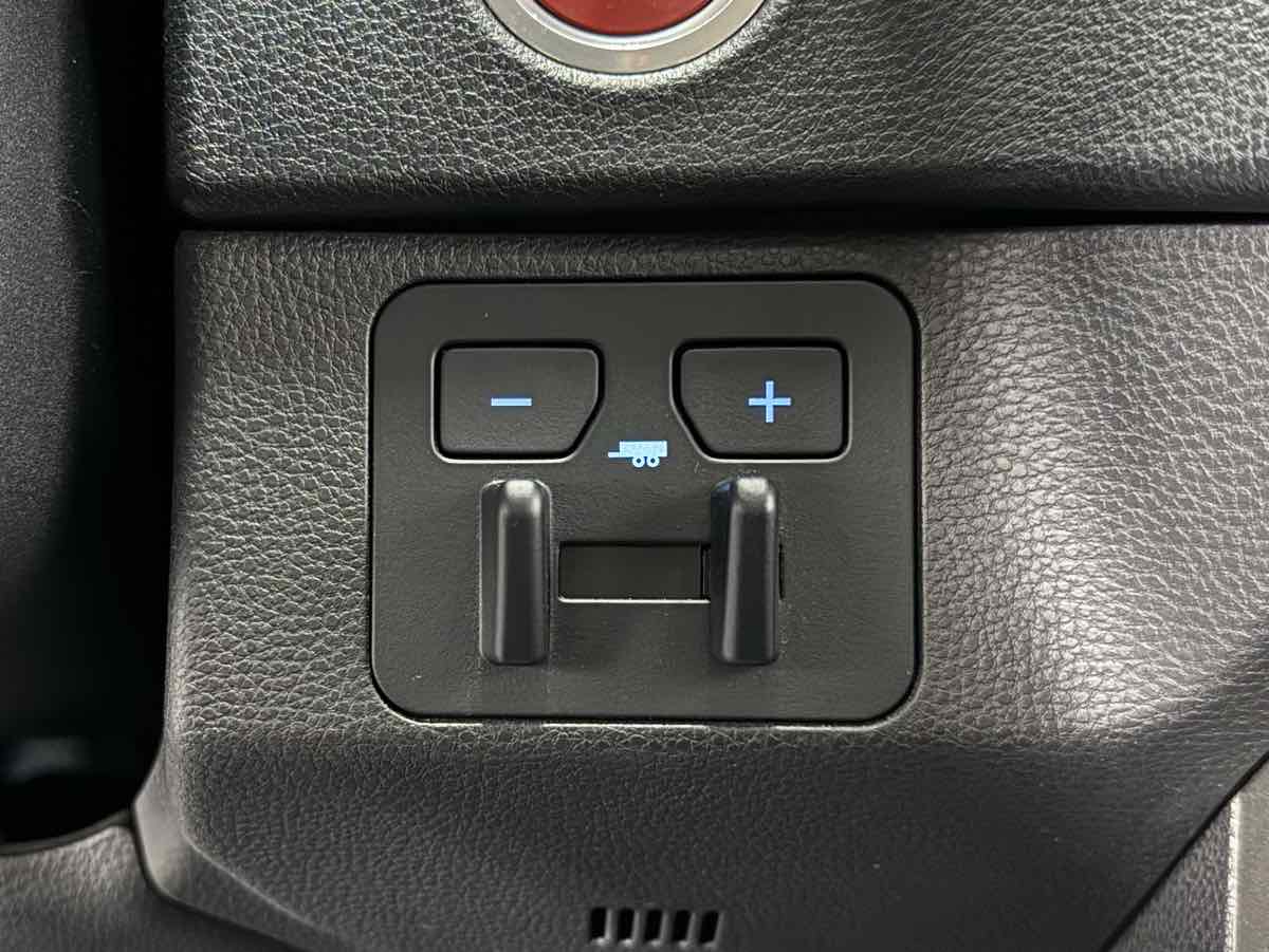 2023 Toyota Tundra SR5 TRD photo 22