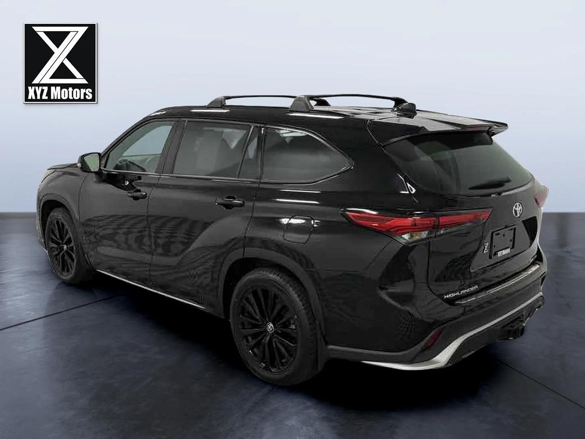 Sold 2023 Toyota Highlander XSE in Grand Rapids