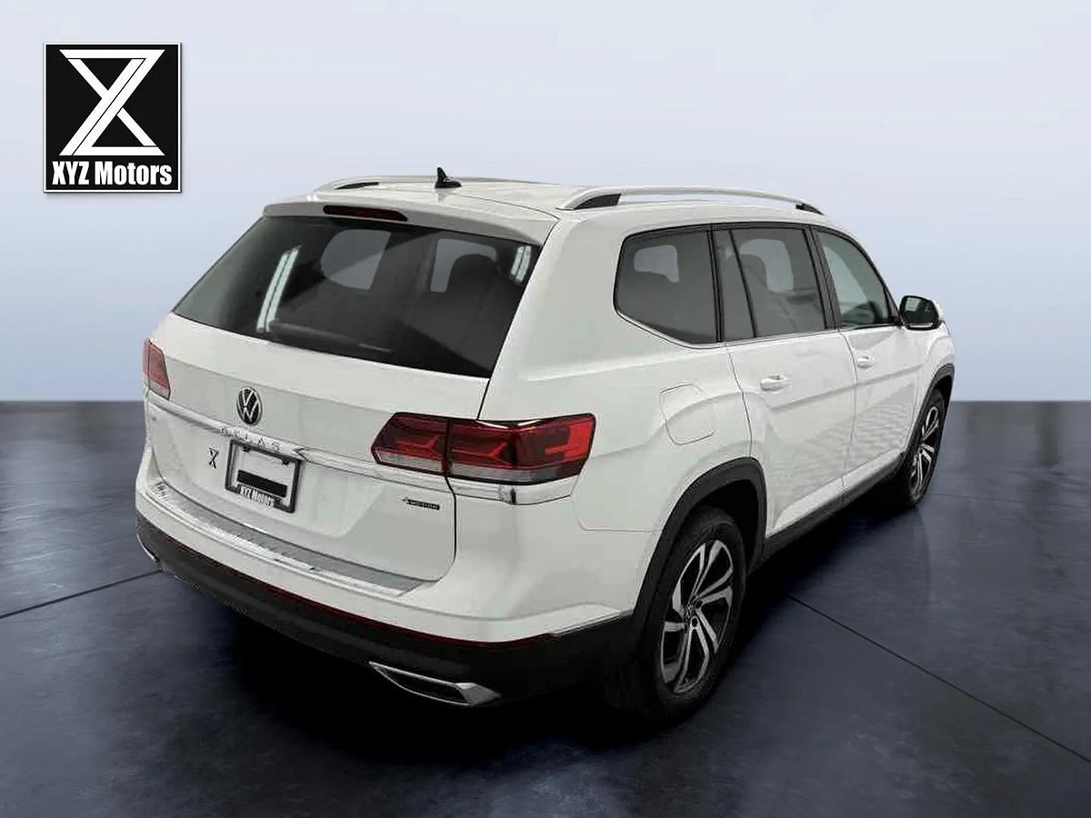 2023 Volkswagen Atlas SEL photo 4